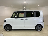 ご納車までの期間ですが、県内のお客様は2、3週間、県外のお客様は3、4週間ほどでご納車が可能となります。但し、お支払いや書類の状況によっては多少の前後もありますので、その際には何卒ご了承下さい。