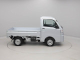 納車後は1ヶ月無料点検を行っております。購入後お気になる点がございましたらお気軽にお申し付け下さい。