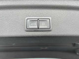 電動バックドア