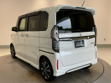 車が大好きなスタッフが心をこめて接客いたします。お客様一人一人のお車に対する思いや気持ちをうかがい、充実した時間が過ごせるよう努めます。