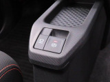 愛知ダイハツではお車をご購入頂いた後が本当のお付き合いのスタートだと思っています。 ですので定期点検や車検もお得なパックをご用意してお客様に頼りにされるダイハツディーラーを目指しています☆