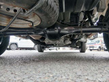 下廻り塗装承ります。車によって料金は変わりますのでお問い合わせ下さい。当店でおススメしているのはスリーラスター!融雪剤や塩水などからお車を長期間、強力に保護します。錆の発生、進行を抑えてくれます。