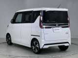 【ワイド保証】日産販売店の中古車には、無料で保証が付いています。走行距離無制限で、無料保証期間は1年間から。品質に自信があるから実現した、日産ならではの保証です。