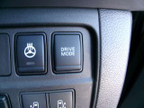 e-POWER Drive S(Smart)モード,e-POWERDrive ECOモード,NORMALモード。普段の運転ではECOモード、軽快な加速とECOを両立したいときはS(Smart)モードをおすすめします。