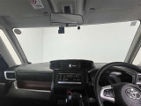 運転席は見晴らしが良く、運転しやすいお車になっております