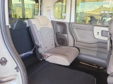 【シートアレンジ】荷物や乗車人数に合わせてシートを調整でき、幅広いシーンに対応できます。