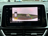 前後パーキングセンサー&リアビューカメラで、車庫入れも安心です。パーキングセンサーは音だけでなくモニターで接近情報を確認出来てより安心です。