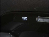 【DVD】DVD再生可能です。お好きな映画、ドラマ、アニメを車内でお楽しみください。