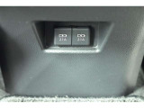 USB TypeーAの充電用USBポートが標準装着されています。