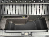 安全安心な走行のために、納車前には小さなクルマを知り尽くしたエキスパートが基本性能に関わる機能や状態を徹底的に点検しています。