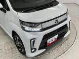 ヘッドライトには目立つくすみも無くクリアに仕上がっております。ポリッシャーでのみがきの工程を取り、ツヤのあるキレイな状態へ。