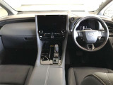 運転のしやすさと心地よさを生むシンプルで上質なデザインがくつろぎの時間にしてくれます。