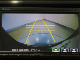 バックガイドモニターで搭載で、駐車場もラクラク安心!