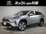 アウトドアや旅行にピッタリRAV4です。荷物もたくさん積めますよ☆
