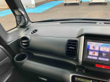 リーズナブル料金で、納車後から切れ目なく一般保証が延長される人気のオプションとなります。初登録月から3年又は累計走行距離6万キロ経過後から5年10万キロまで一般保証に準じて保証いたします。