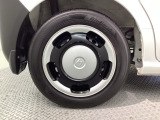 純正ホイール☆Honda車にぴったりなデザインのホイールカバー付です。