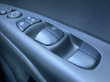 パワーウインドウはやっぱり重要な装備ですよね