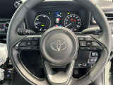 ステアリングスイッチが付いているので運転中手を放さずにオーディオの操作が可能です!