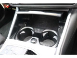 実車がストックヤードに保管されている場合がございます。ご来店前にご連絡をお願いいたします。
