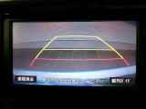 バックモニターで後方確認ができます。