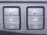 運転席と助手席にシートヒーターを装備しております。
