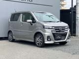 軽自動車の限られた室内空間をフルに活用し、小柄ながら過ごしやすい車内を作り出しています。