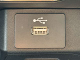[USBソケット]今や必需品のUSB!!お出かけの際には大活躍間違いなし!!!