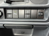 運転席回りの各種操作部となります。ご不明な装置などございましたらお気軽にお尋ねください。
