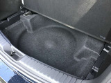 トランクルームはフル乗車でもある程度の広さはございます!