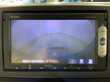 リアカメラ付で、後方をナビ画面で確認。車庫入れも安心です。もちろん、バックギアと連動しています。