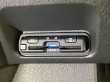 【ETC車載器】もはや必須アイテムのETCを搭載!高速道路のご利用時にとても便利!わずらわしい料金所での現金支払いが不要となりスムーズに通過できます♪