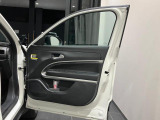 運転席ドア。