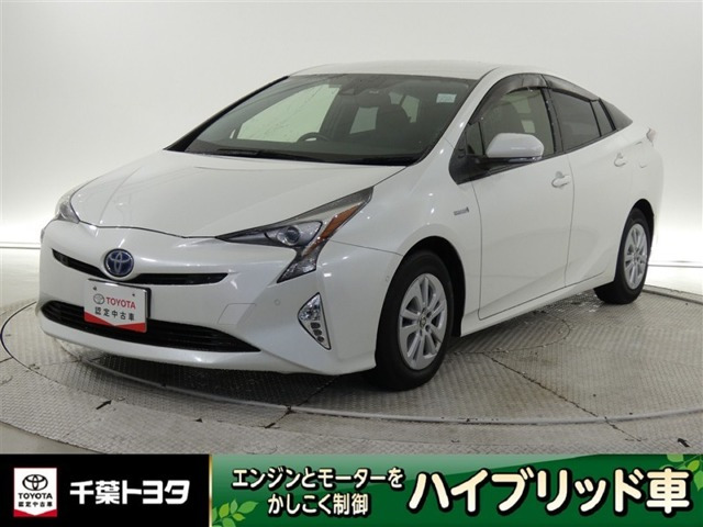 プリウス 1.8 S セーフティ プラス 