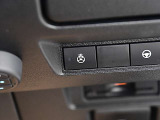 ハンドルヒーター搭載で、寒い時期の運転時に重宝します。
