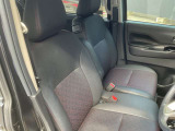 運転席まわりです。実際に座ってみて、乗り心地を体験してみてください,視界も良好です。