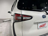 LEDテールライトです。省電力、高輝度のLEDは明るく照らすので夜間運転時の視認性を高めます。