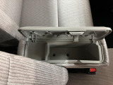 ムーヴは収納スペースが豊富にありますので室内をスッキリお使いいただけますよ♪