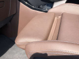 車両の詳細、ご質問につきましては、営業スタッフまでお気軽にご連絡下さいませ。遠方のお客様には実車の詳細動画送信も承ります。お問合せをお待ち致しております。