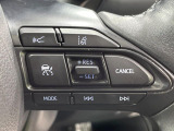 【レーダークルーズコントロール】高速道路での長距離走行が楽に!!自動で速度を保つクルーズコントロールが、衝突軽減システムと連携し、前方の車両を感知して車間を保つように速度調節してくれます!!