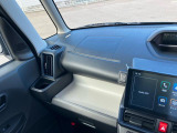 安全・安心な走行のために、納車前にダイハツのクルマを知り尽くしたエキスパートが基本性能に関わる機能や状態を徹底的に点検。消耗部品の交換など法定12ヶ月点検相当の点検・整備を実施しております。