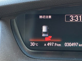 パーキングセンサーを装備しています。狭いところでの安全確認に役立ちます。