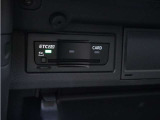 ETC2.0を装備し、高速道路の料金所もスムーズに通過可能。対応サービスにより、より快適で便利なドライブをサポートします。