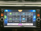 DVD/CDやラジオ、テレビ、USB/iPodなど複数の音源に対応するメニューを表示。目的に合わせて選びやすく、日々の移動を快適にサポートします。