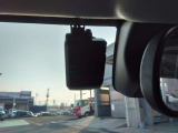 万が一の事故やトラブルの際も映像をしっかり記録。運転が不安な方や日々の通勤、遠出のドライブも安心感が違います。