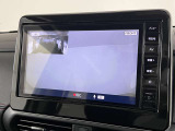 インカメラ+フロントカメラ付きのドライブレコーダーの映像はナビ画面で確認ができます。