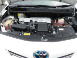 トヨタ認定中古車保証付!(1年間、距離無制限 HV車はHV保証付) 別途延長保証もご用意しております♪ ぜひ現車を確認にご来店ください