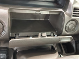 豊富に在庫を取り揃えています。 軽自動車からミニバン、セダン、SUV、話題のハイブリッド車などなど続々入荷中です!
