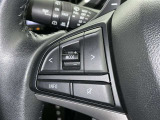 ステアリングスイッチ装備!運転しながら手元でオーディオの操作などができます。