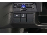 【横滑り防止装置】ドライバーの安全運転をアシストしてくれる装備が充実しています☆ドライバーの不安を安心へと変えてくれますね。