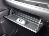 ☆ディーラーならではの上質な車!購入後も安心して頂けるバックアップ体制!!小さな事でもお気軽にお問合せ下さい!